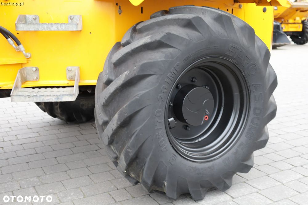 Thwaites MACH2060 6 ton - 19