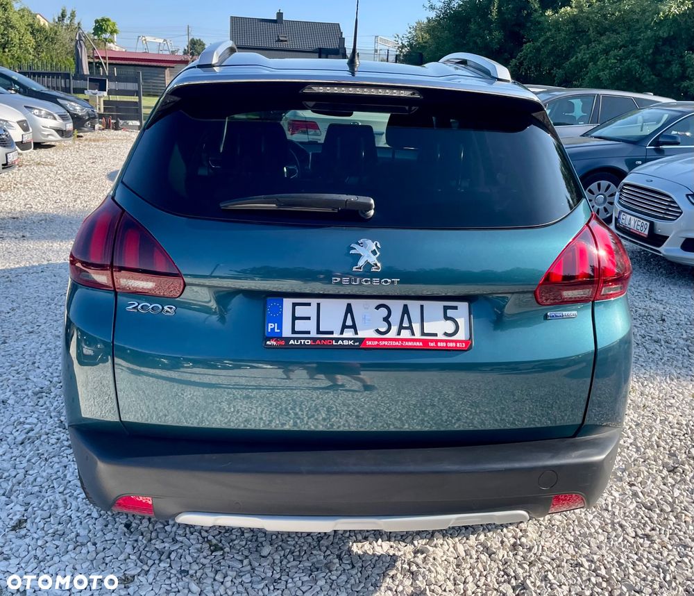 Peugeot 2008 PureTech 130 GPF Stop&Start Allure - 15
