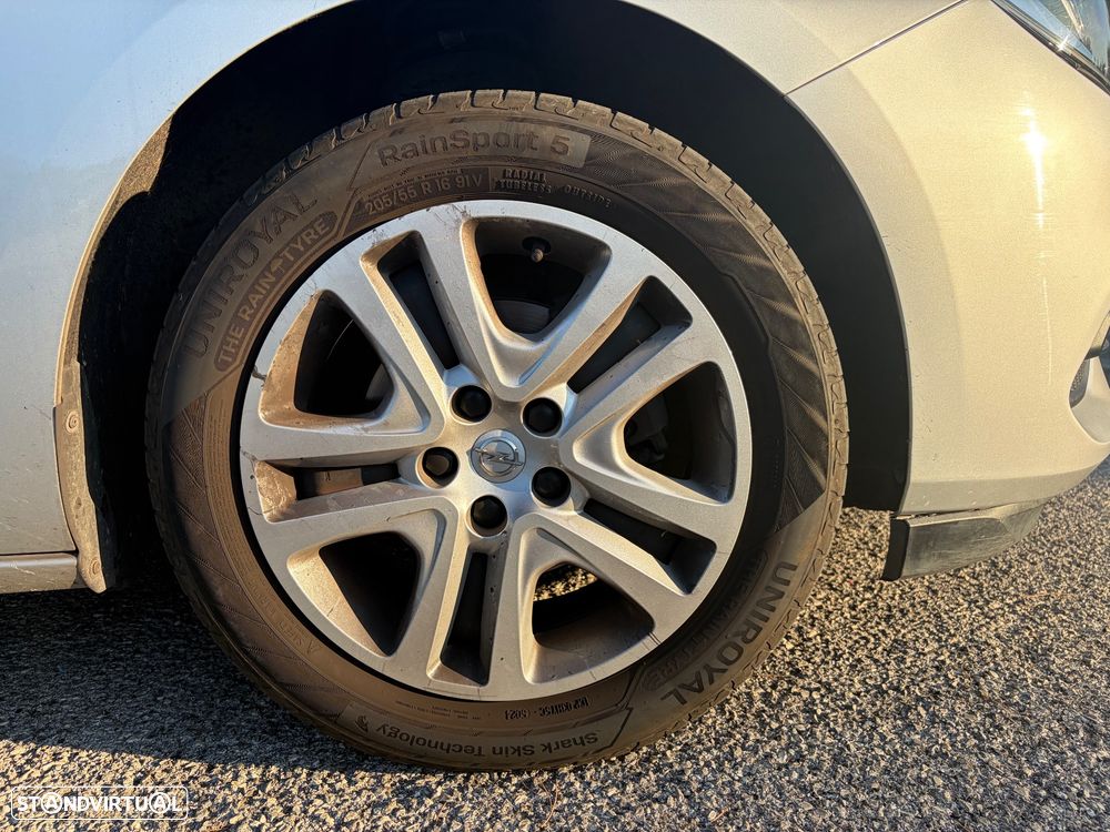 Opel Astra 1.2 T Edition - 13