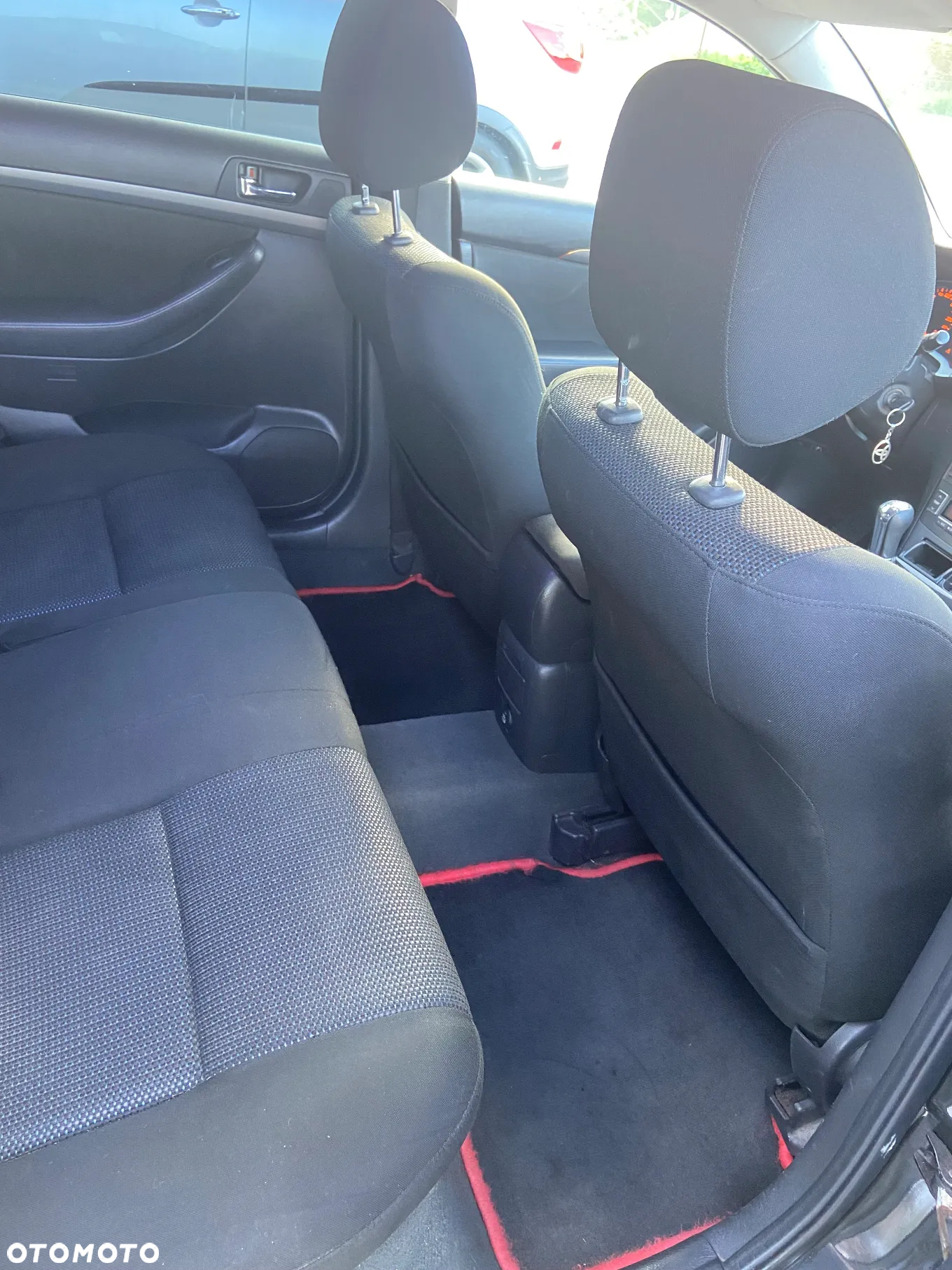 Toyota Avensis 1.8 VVT-i - 11
