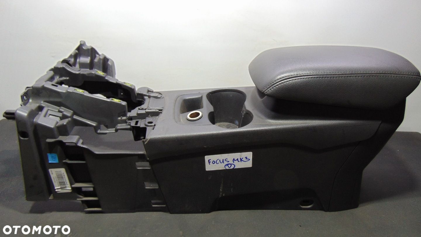 PODŁOKIETNIK FORD FOCUS MK3 EUROPA 10-14 - 1