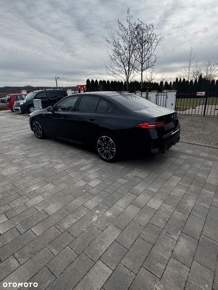 BMW Seria 5 - 23
