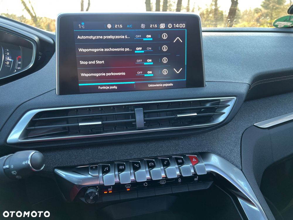 Peugeot 3008 2.0 HDi Premium+ - 17