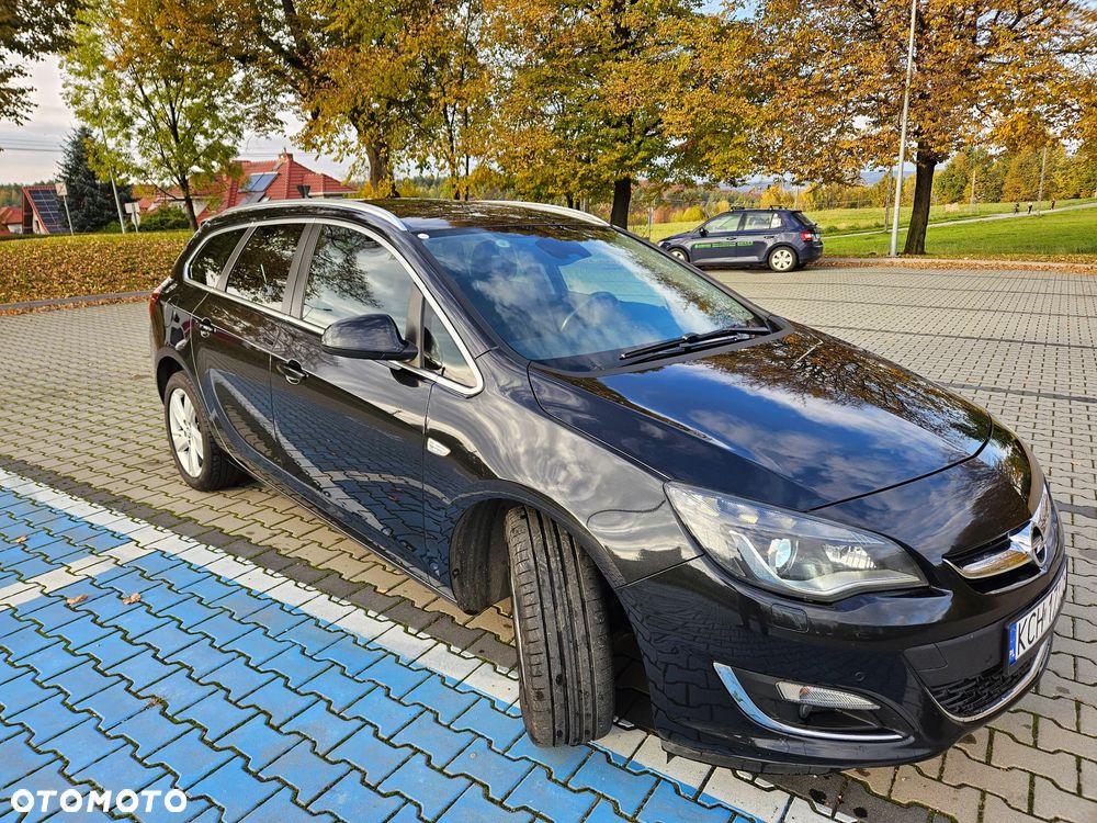 Opel Astra IV 2.0 CDTI Cosmo S&S - 9