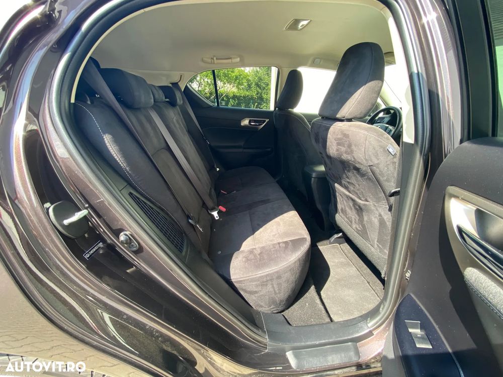 Lexus CT 200h Aut. Luxury - 11