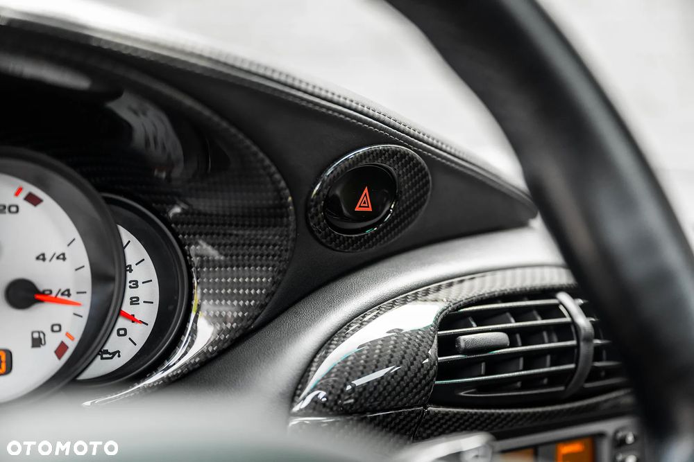 Porsche 911 GT2 - 36