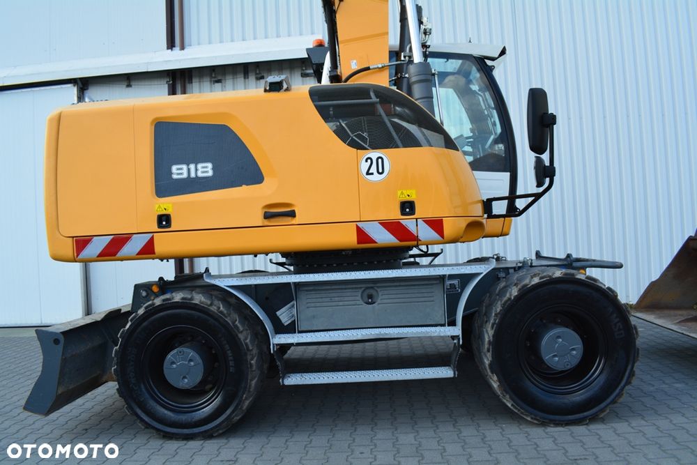Liebherr A 918 Litronic / STAN PERFEKT / 18T / JAK NOWA / - 17
