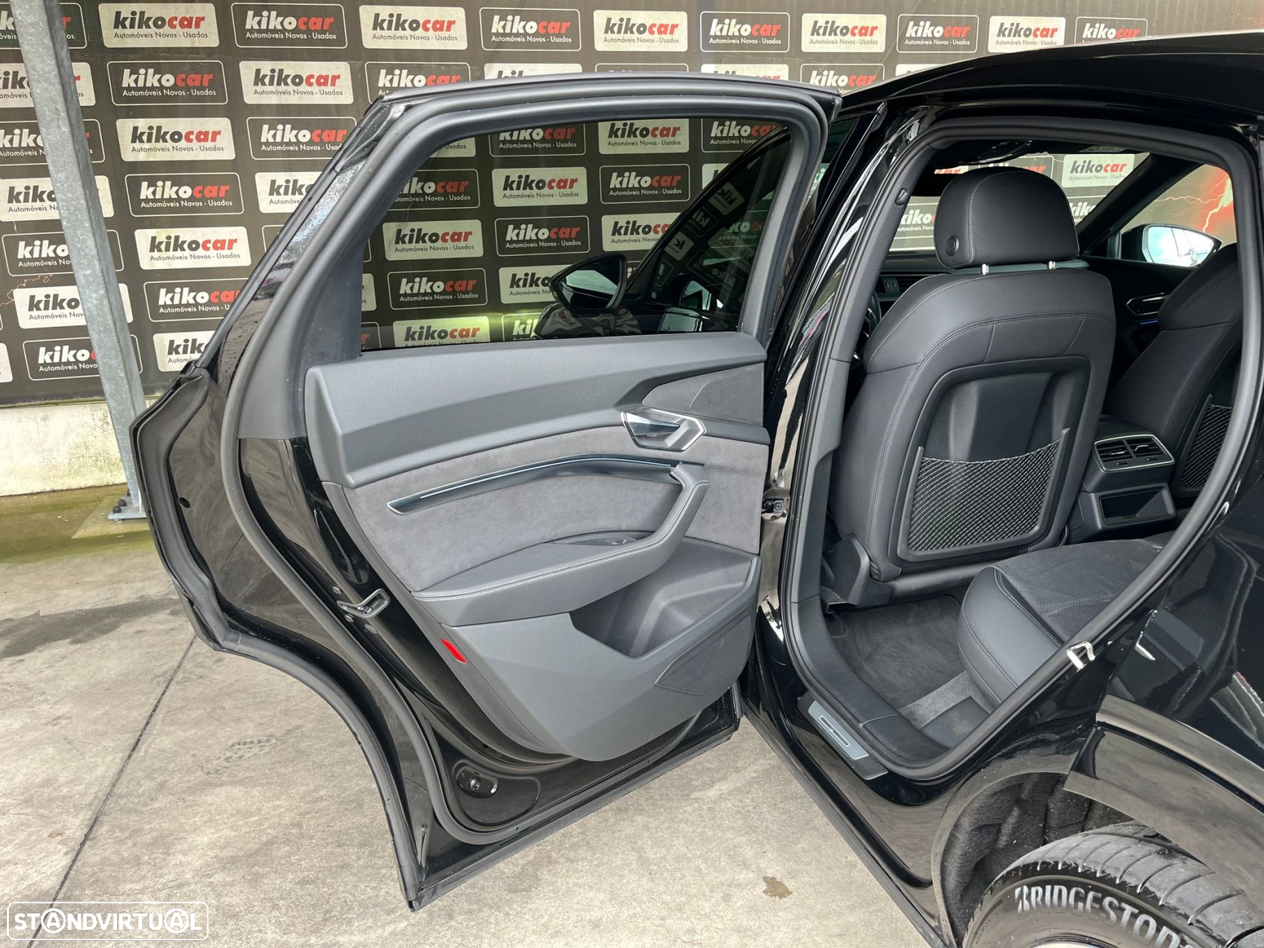 Audi e-tron 55 quattro S line - 48