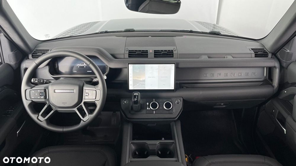 Land Rover Defender - 9
