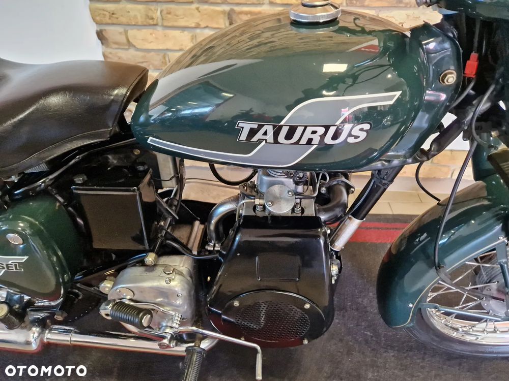 Royal Enfield Bullet - 13