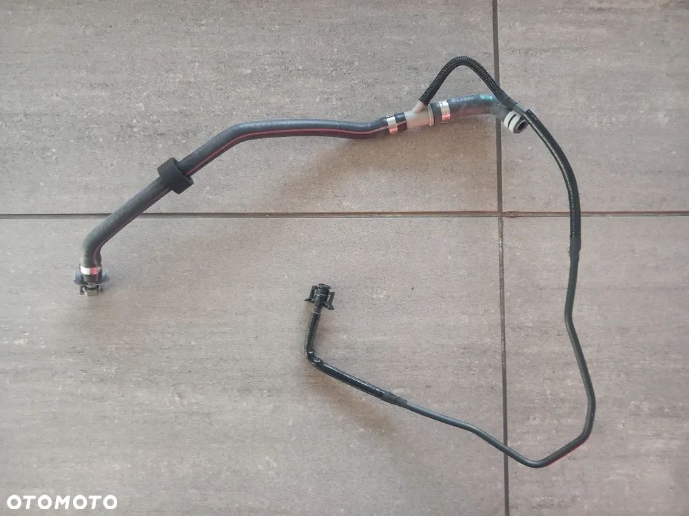 Przewód przelewowy zbiorniczka wyrównawczego Ford C-Max 2011-2015, Focus 2011-2015 1829702 - 1