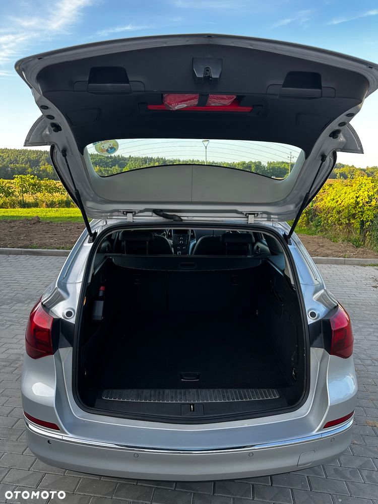 Opel Astra 1.7 CDTI Cosmo - 10