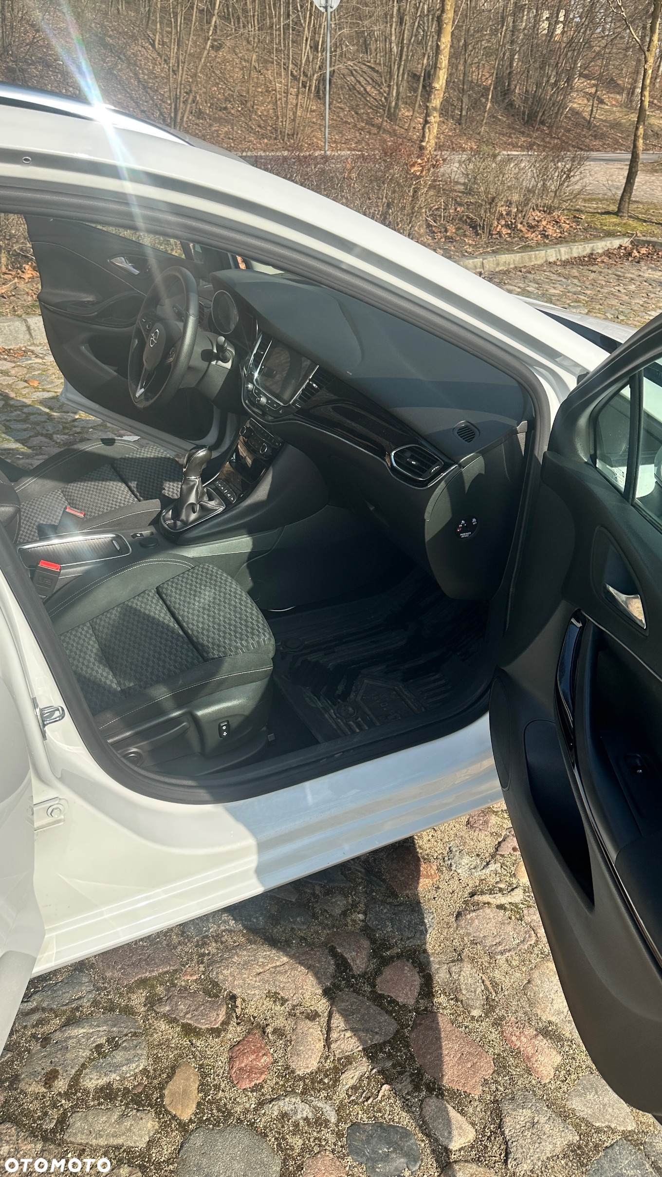 Opel Astra V 1.6 CDTI Dynamic S&S - 6