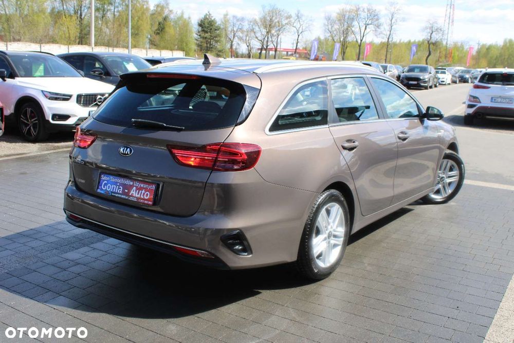 Kia Ceed - 6