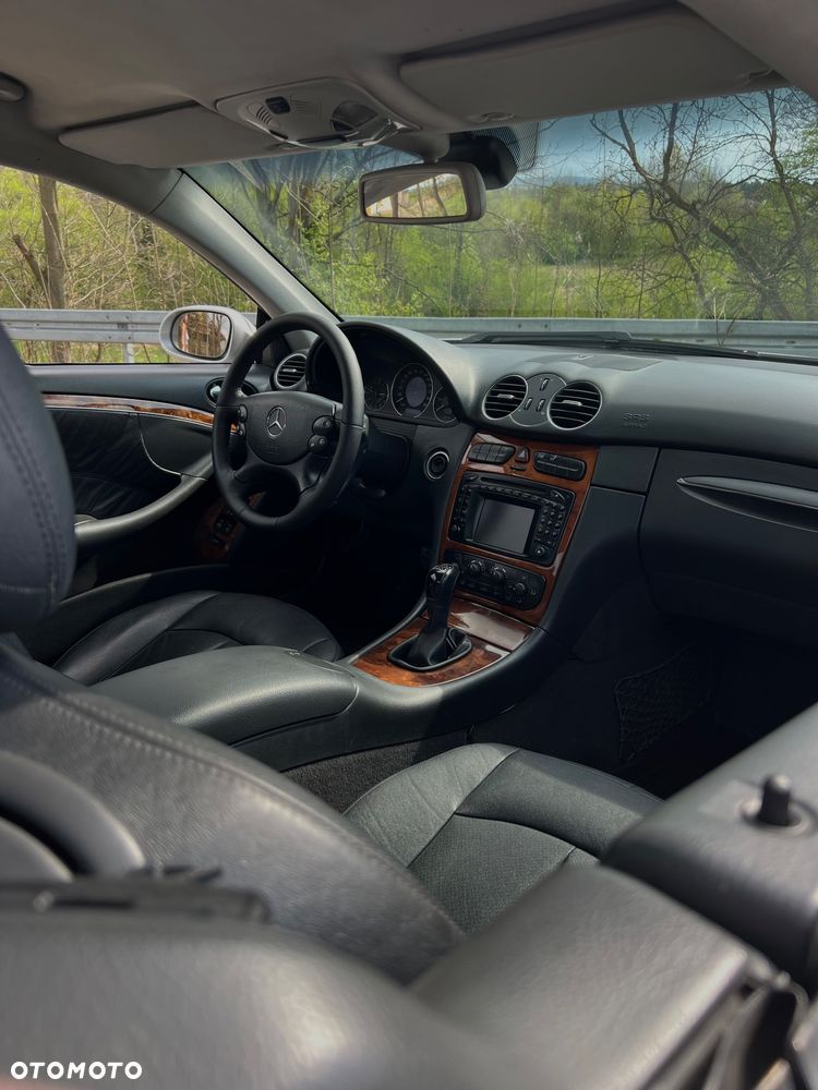 Mercedes-Benz CLK 270 CDI Elegance - 10