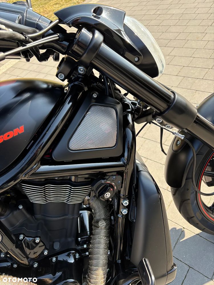 Harley-Davidson V-Rod Night Rod - 14