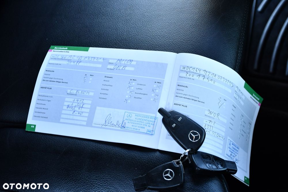 Mercedes-Benz ML 320 CDI 4Matic 7G-TRONIC DPF Edition 10 - 39