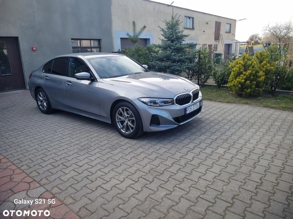 BMW Seria 3 318i - 4