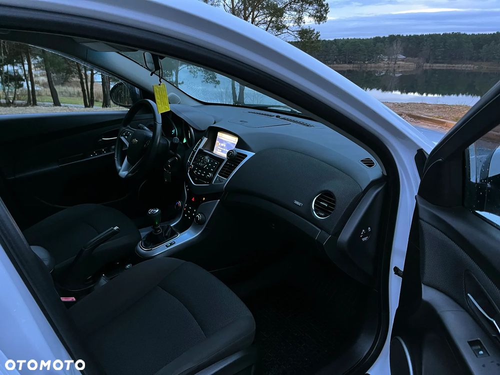 Chevrolet Cruze 1.7 D LT+ Premium - 11