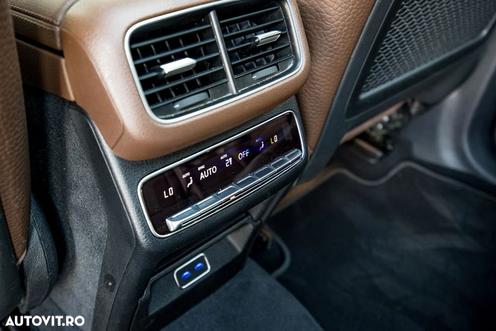 Mercedes-Benz GLS - 31