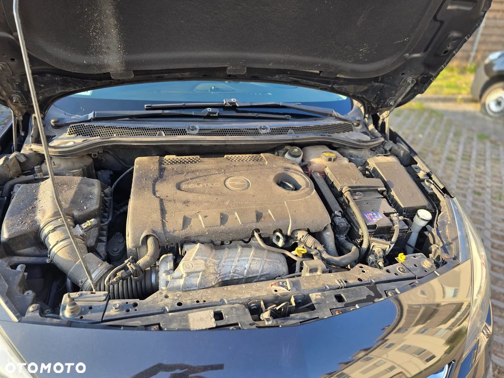 Opel Astra 2.0 CDTI Sport - 13