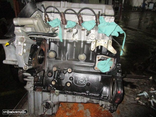Motor 601913 E01913 MERCEDES W202 1995 2.0 D BOSCH 75 CV - 8