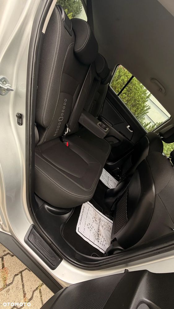 Kia Sportage - 10