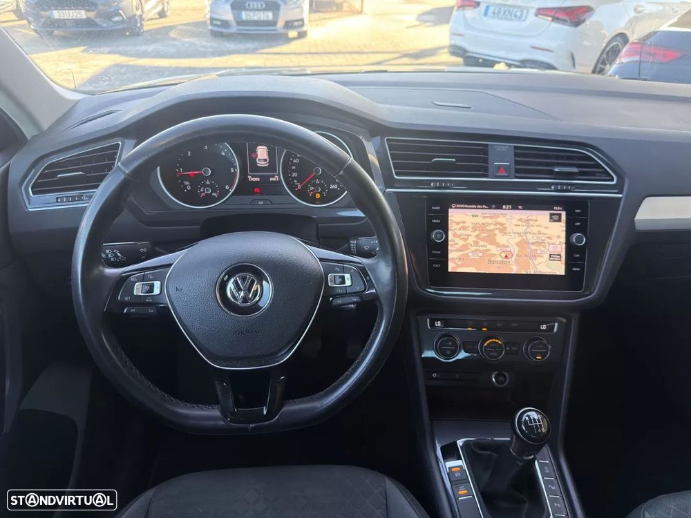 VW Tiguan 1.6 TDI Confortline - 15