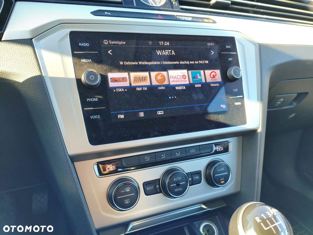 Volkswagen Passat 1.6 TDI (BlueMotion Technology) Comfortline - 29