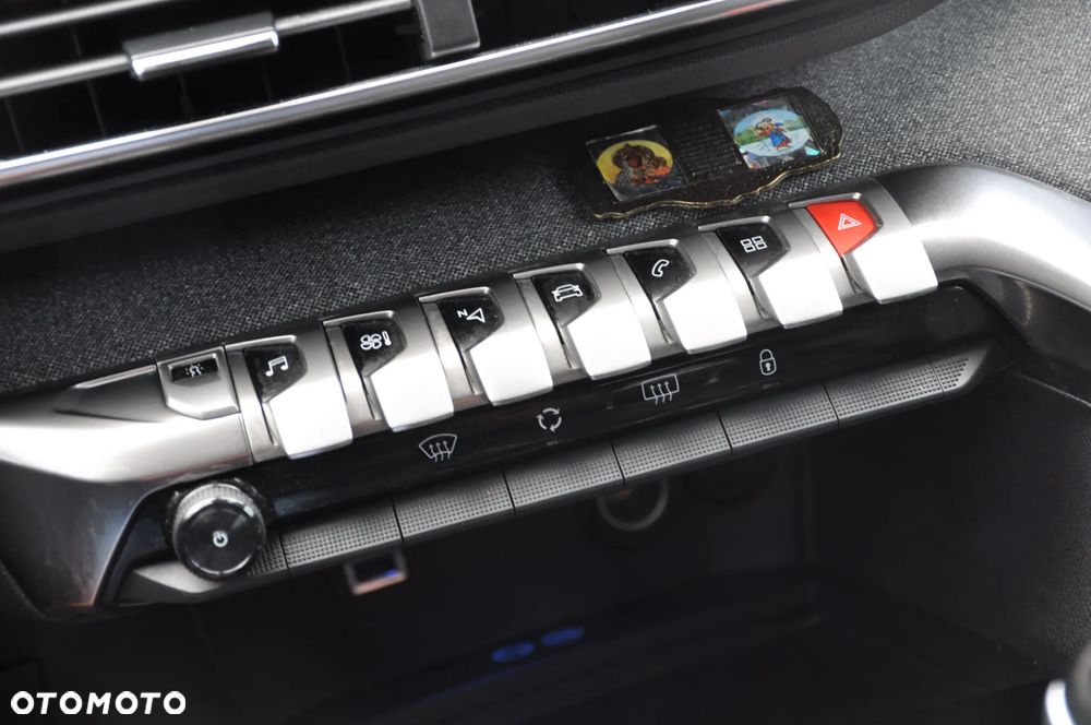 Peugeot 3008 BlueHDi 130 Stop & Start Allure - 36