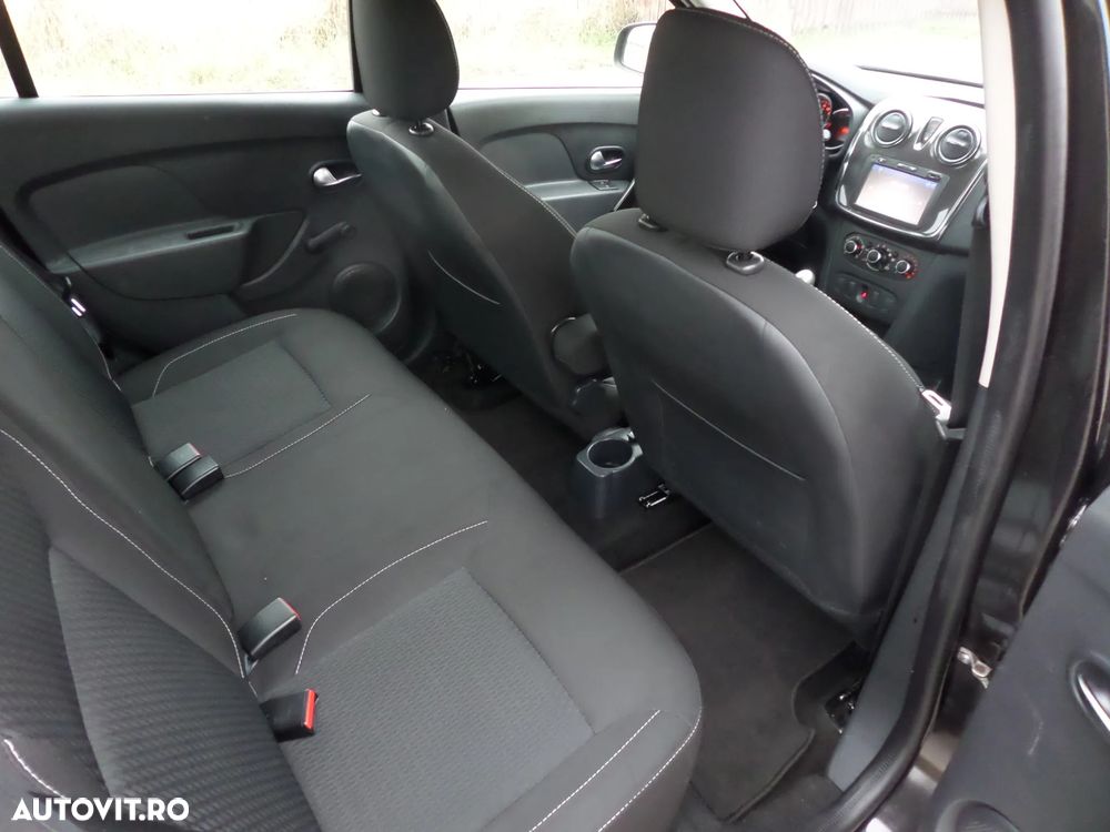Dacia Logan 0.9 TCe Laureate - 12