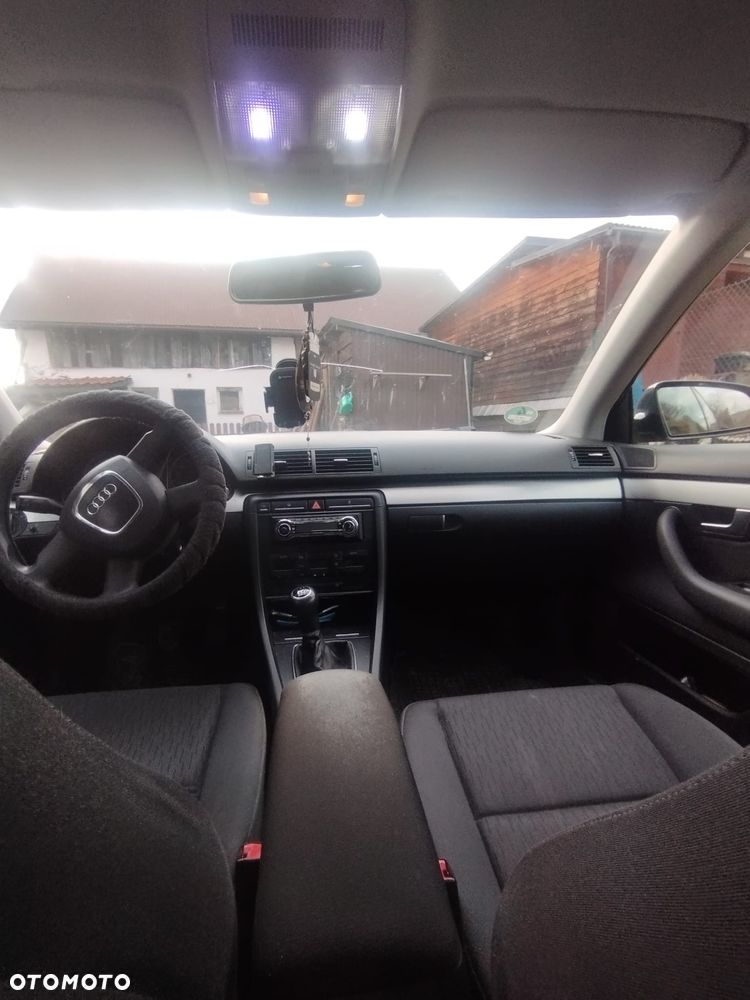 Audi A4 Avant 2 - 6