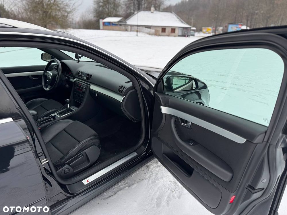 Audi A4 Avant 2.0T FSI - 7