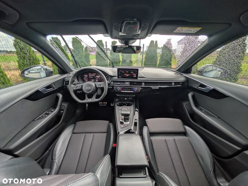 Audi A4 Avant 3.0 TDI DPF quattro S tronic S line Sportpaket - 18