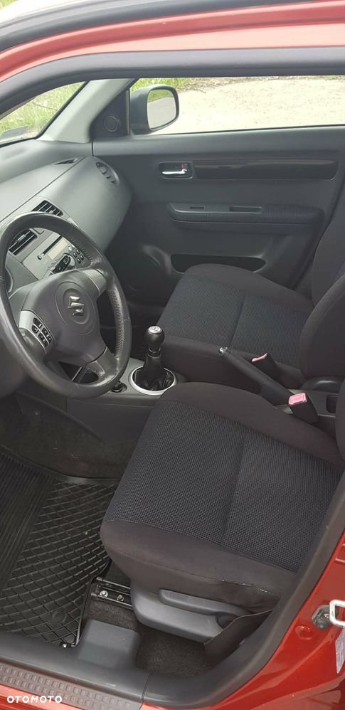 Suzuki Swift 1.3 Comfort - 10