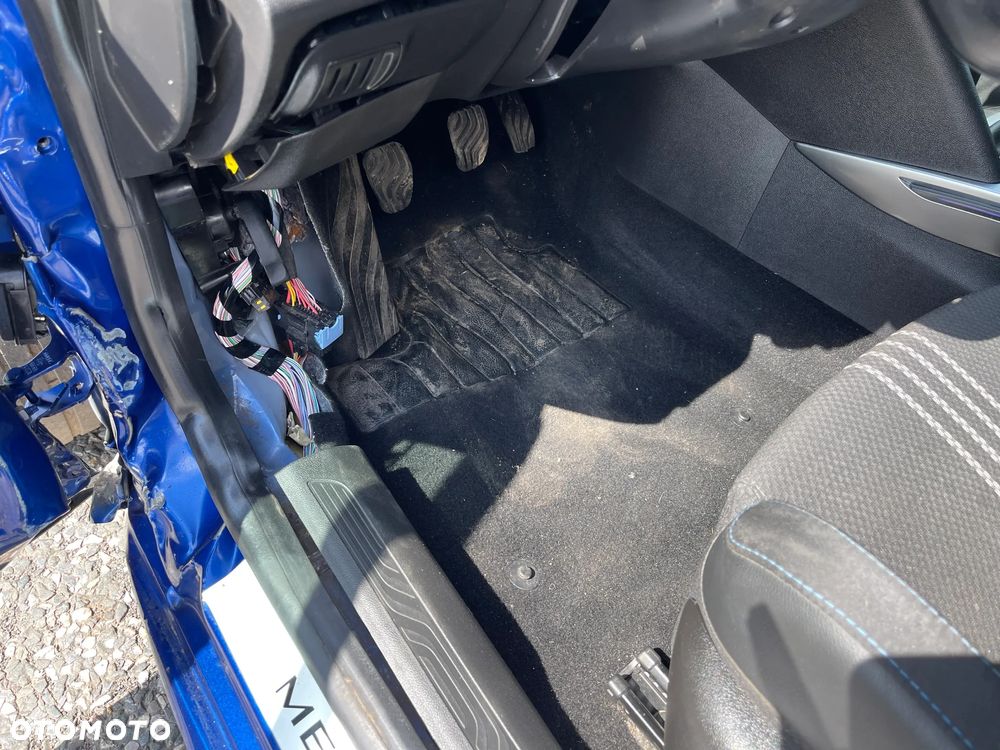 Renault Megane ENERGY TCe 130 GT LINE - 27