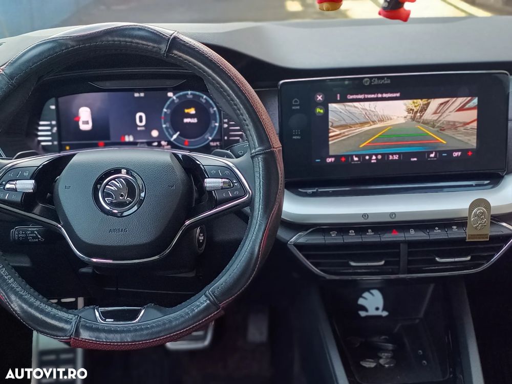 Skoda Octavia 2.0 TDI DSG Style - 11