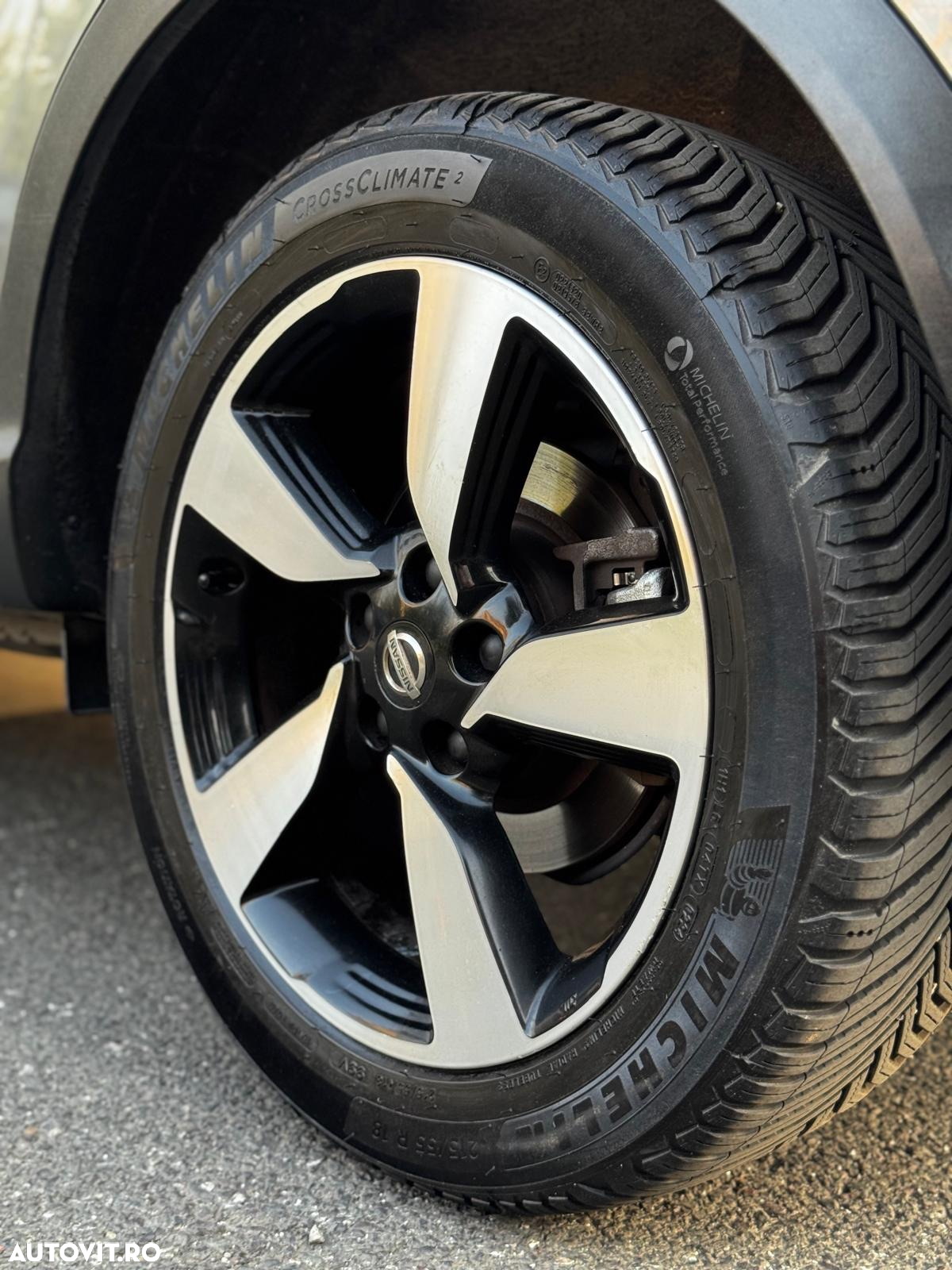 Nissan Qashqai - 10