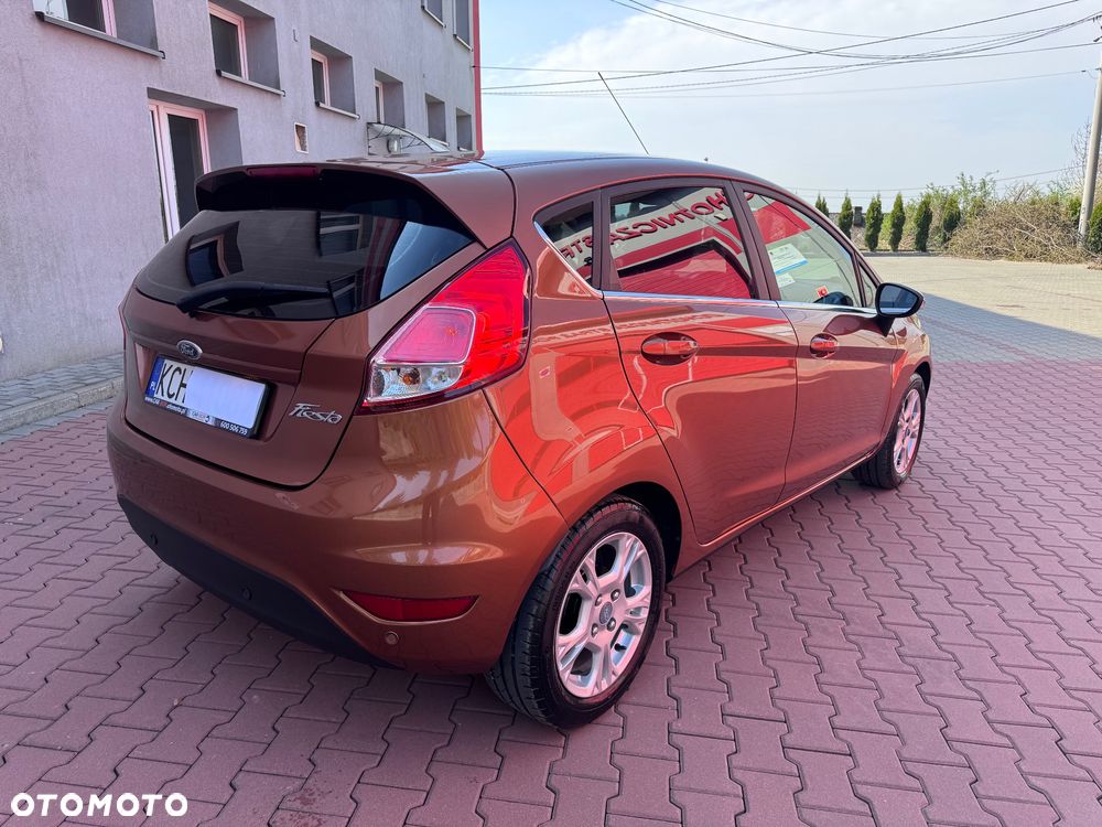 Ford Fiesta 1.25 Titanium EU5 - 10