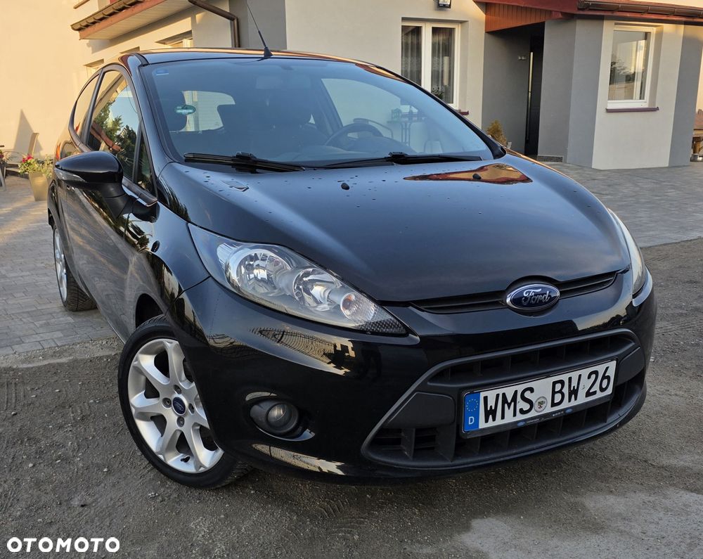Ford Fiesta - 2