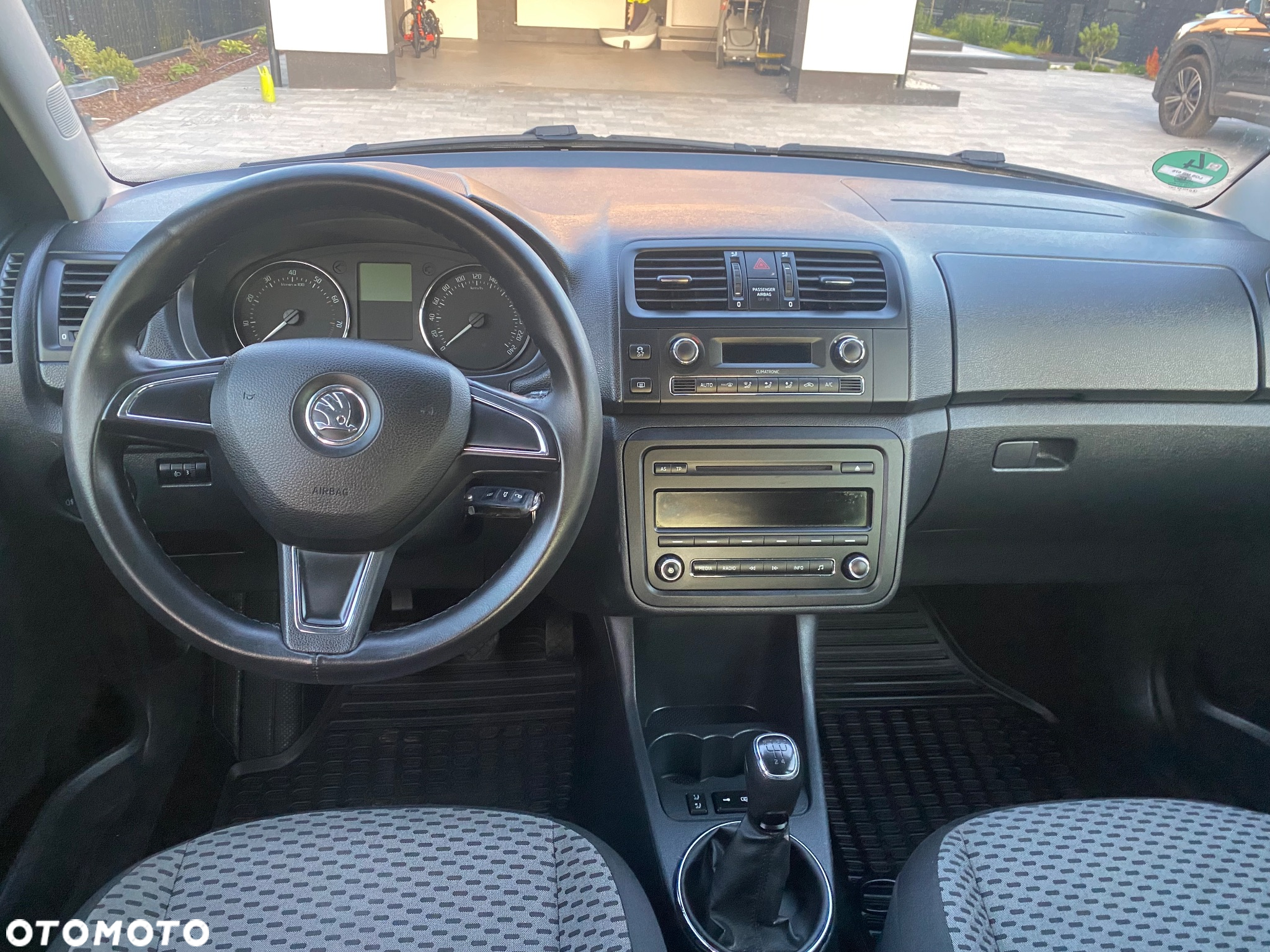 Skoda Roomster 1.4 16V Comfort - 9