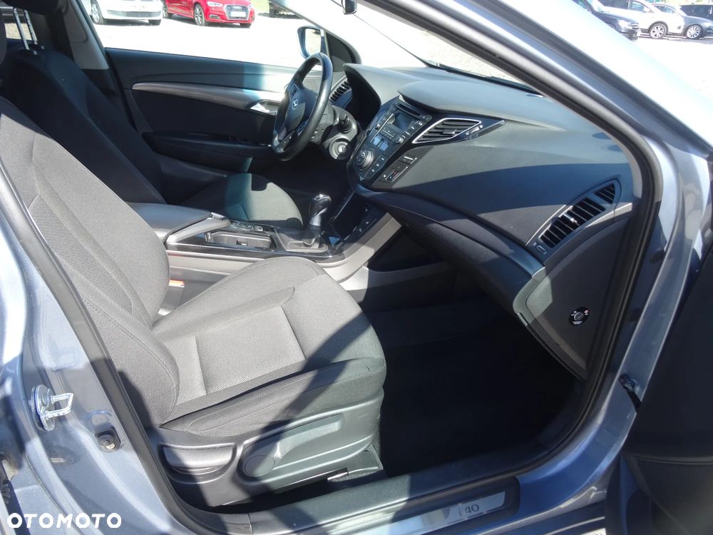 Hyundai i40 Kombi 2.0 Style - 17