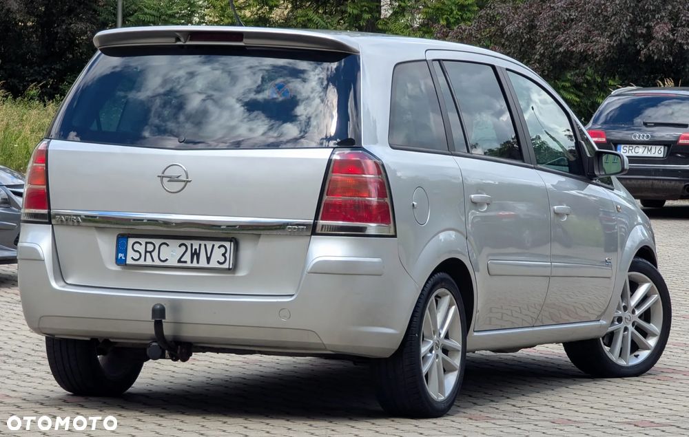 Opel Zafira 1.9 CDTI Sport - 17