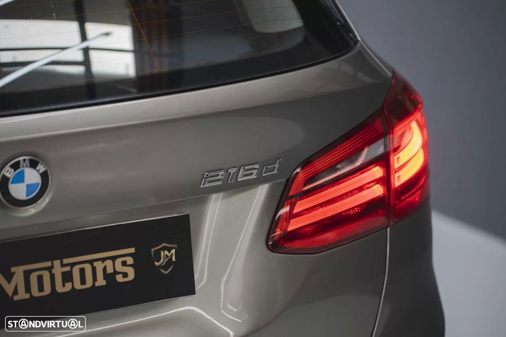 BMW 216 Active Tourer d Advantage - 37
