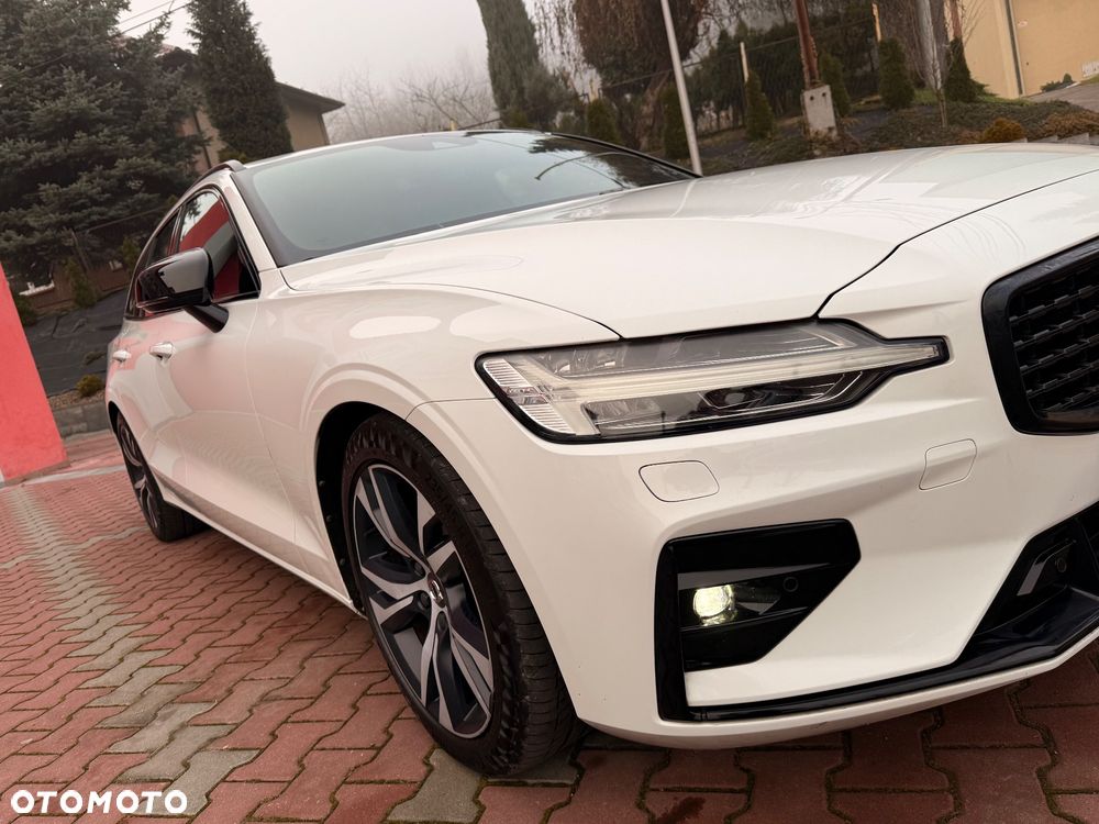 Volvo V60 D4 AWD R-Design - 14