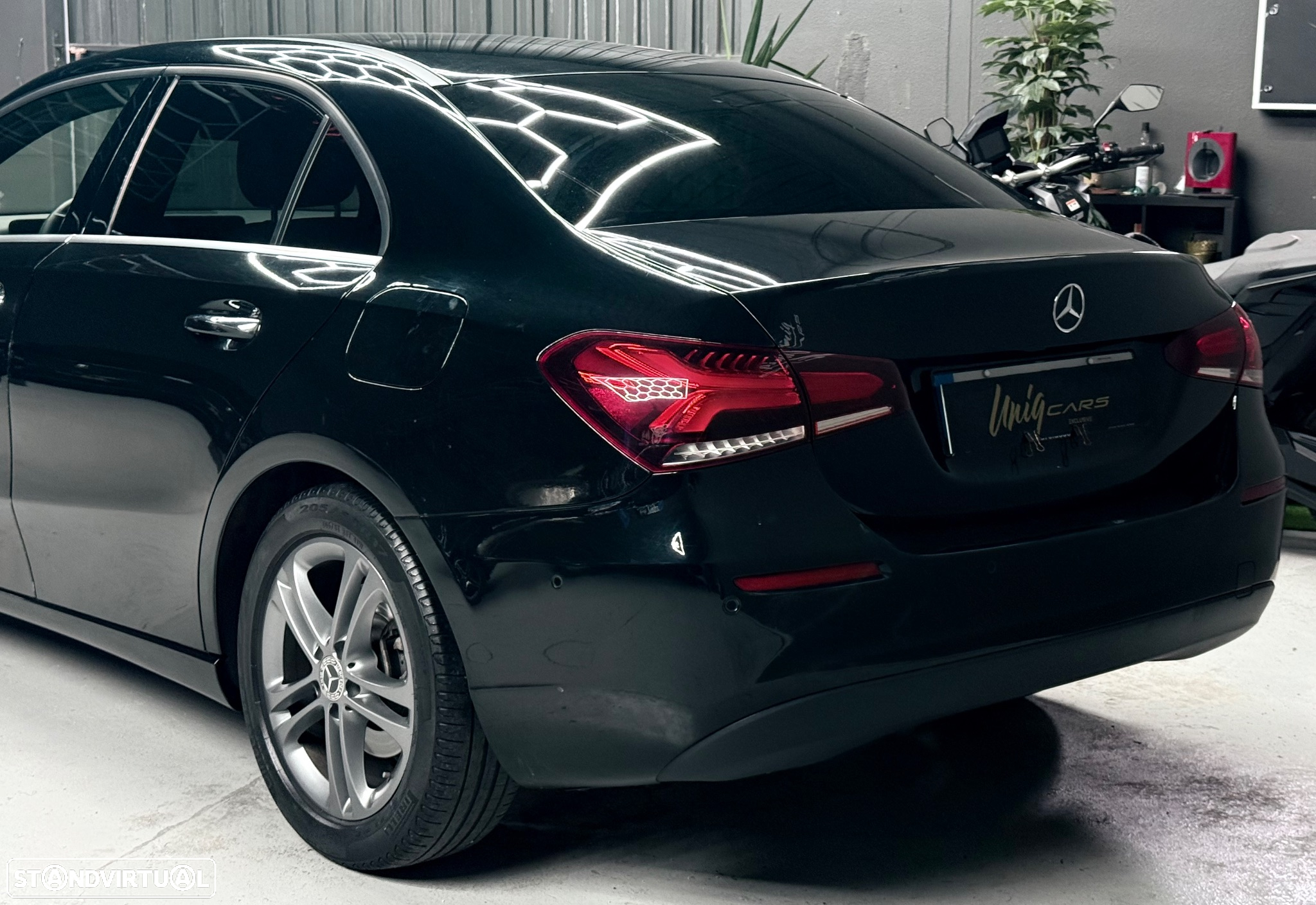 Mercedes-Benz A 200 Limousine 7G-DCT Edition 2021 - 36