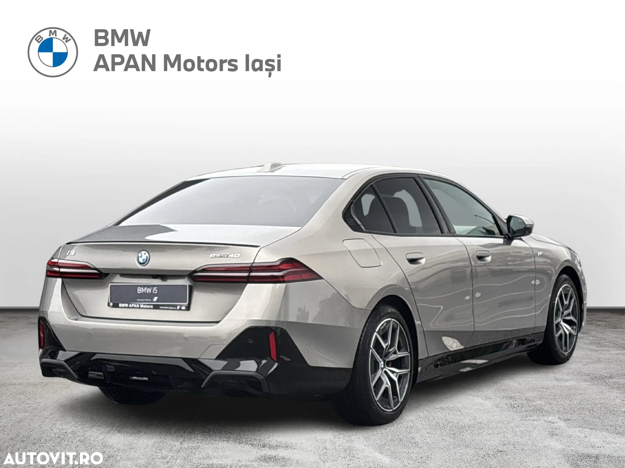 BMW i5 xDrive40 - 5