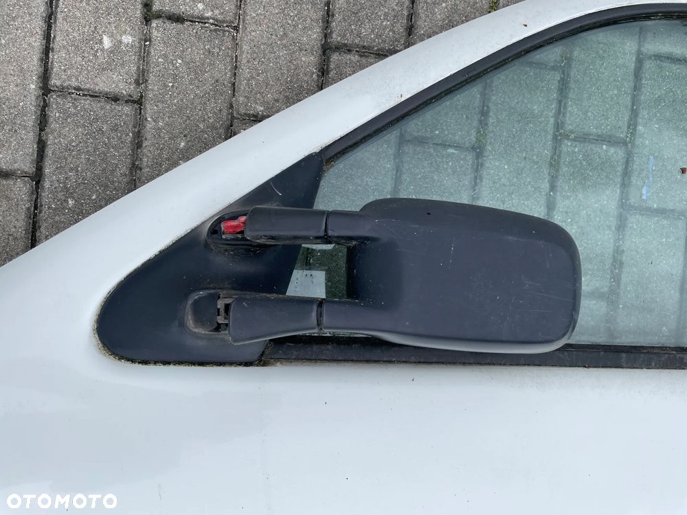 VW CADDY II 95-03 drzwi prawe lewe przód tył białe LB9A bez rdzy kompletne lusterko podnośnik szyby zamek lampa - 9