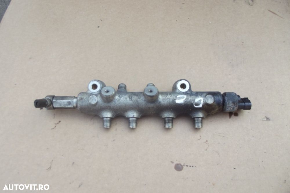 Rampa injectoare mazda 6 2.0 diesel dezmembrez mazda 6 combi - 2