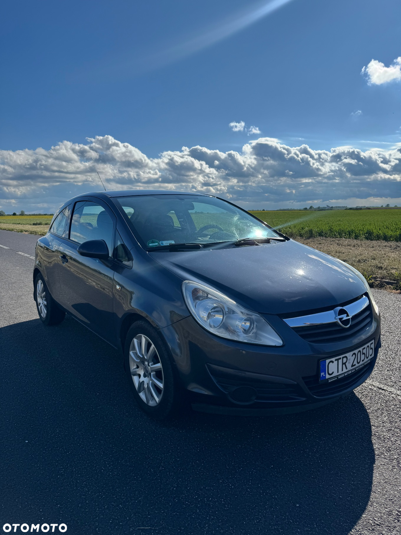 Opel Corsa 1.2 16V Cosmo - 5